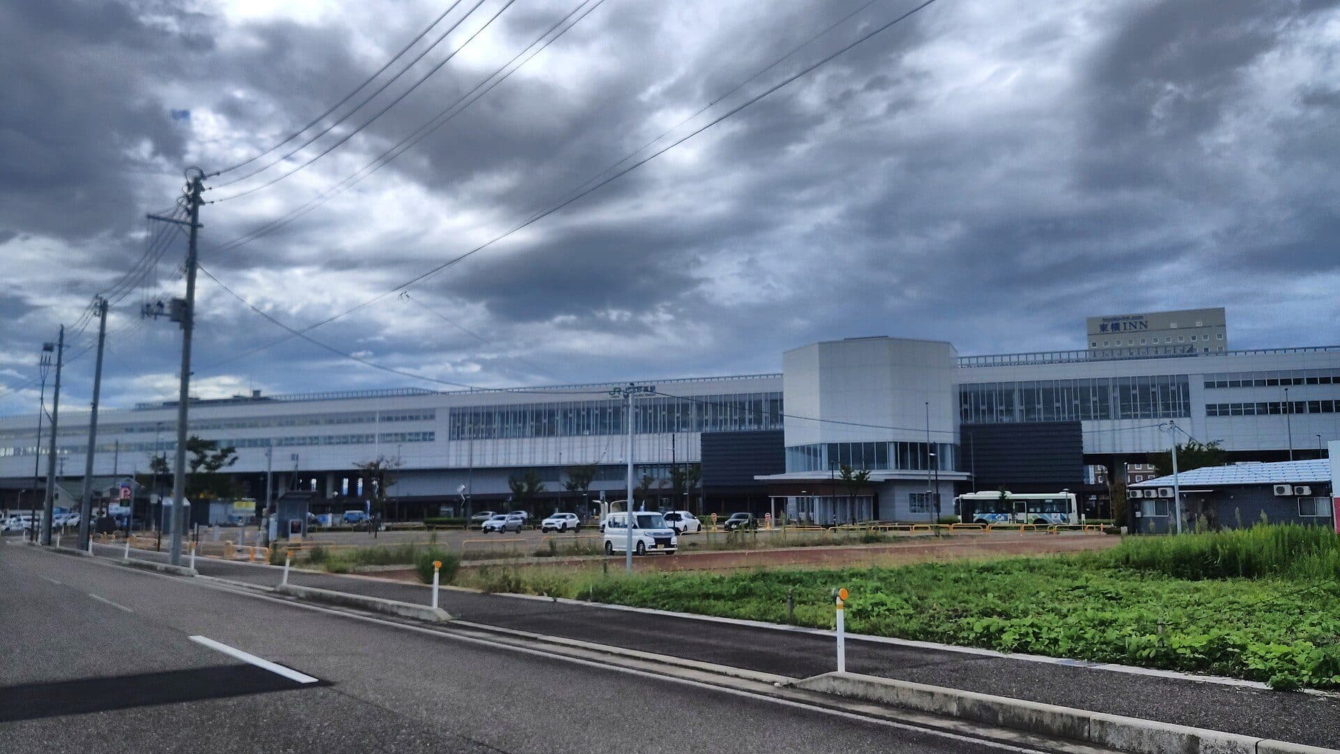Jōetsu-Myōkō Station on the Hokuriku Shinkansen
